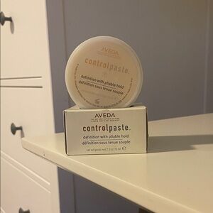 AVEDA control paste